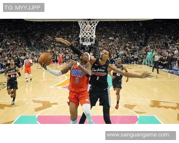 球迷炸锅：全明星这一行为引热议！